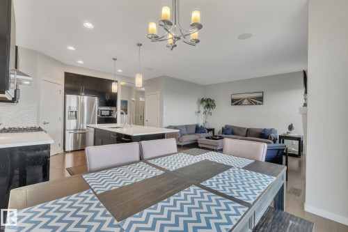 2047 Redtail Common, Edmonton, AB - Indoor