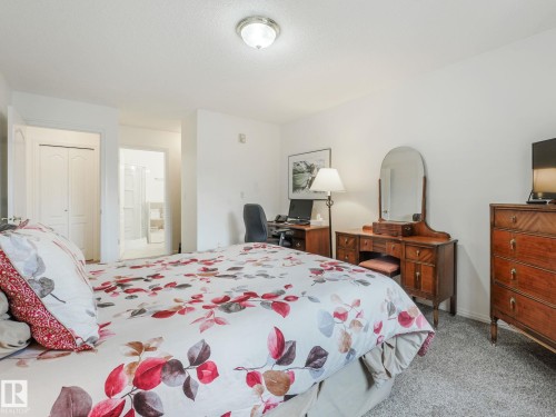 303 6220 Fulton Road, Edmonton, AB - Indoor Photo Showing Bedroom