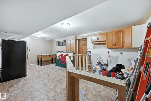 16815 41 Avenue, Edmonton, AB - Indoor Photo Showing Other Room