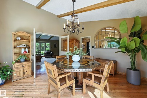 16815 41 Avenue, Edmonton, AB - Indoor Photo Showing Dining Room
