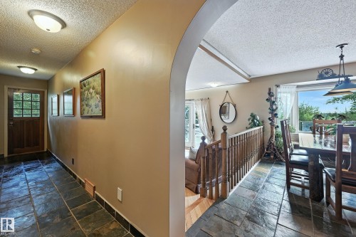 16815 41 Avenue, Edmonton, AB - Indoor Photo Showing Other Room