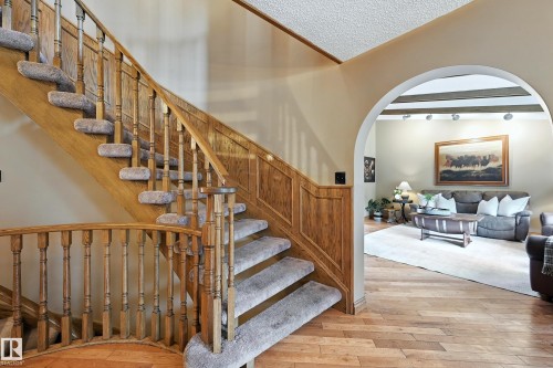 16815 41 Avenue, Edmonton, AB - Indoor Photo Showing Other Room