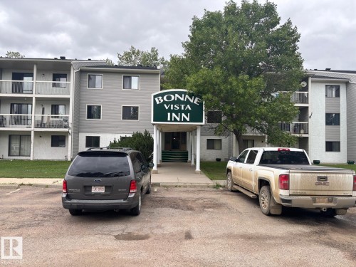 209 5705 51 Street, Elk Point, AB - Outdoor
