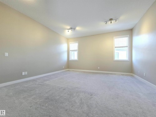 5441 Allbright Square, Edmonton, AB - Indoor Photo Showing Other Room