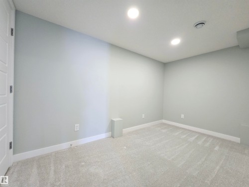 5441 Allbright Square, Edmonton, AB - Indoor Photo Showing Other Room