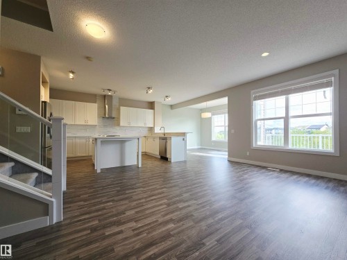 5441 Allbright Square, Edmonton, AB - Indoor