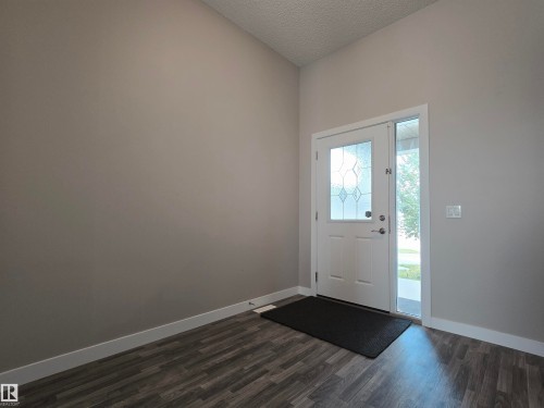 5441 Allbright Square, Edmonton, AB - Indoor Photo Showing Other Room