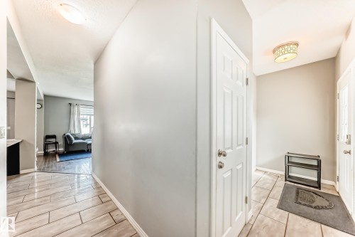 16720 61 Street, Edmonton, AB - Indoor Photo Showing Other Room