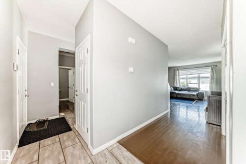 16720 61 Street, Edmonton, AB - Indoor Photo Showing Other Room