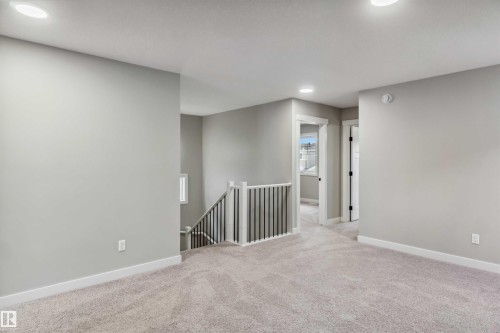 1659 12 Street, Edmonton, AB - Indoor Photo Showing Other Room