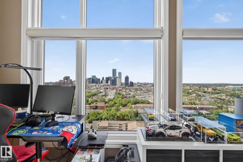 1904 9020 Jasper Avenue, Edmonton, AB - Indoor