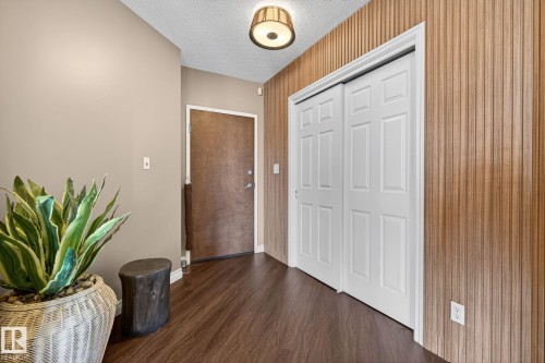 1904 9020 Jasper Avenue, Edmonton, AB - Indoor Photo Showing Other Room