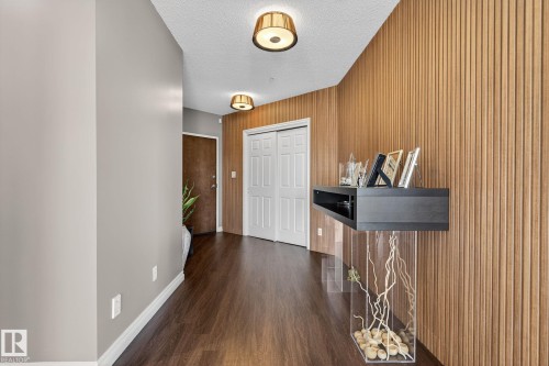 1904 9020 Jasper Avenue, Edmonton, AB - Indoor Photo Showing Other Room