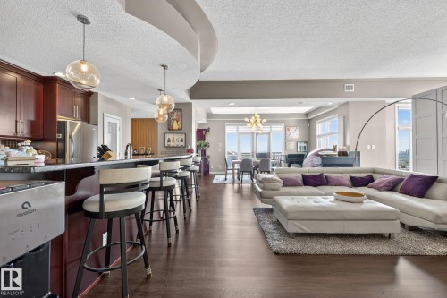 1904 9020 Jasper Avenue, Edmonton, AB - Indoor Photo Showing Living Room