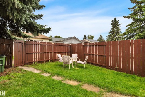 1035 55 Street, Edmonton, AB - Outdoor