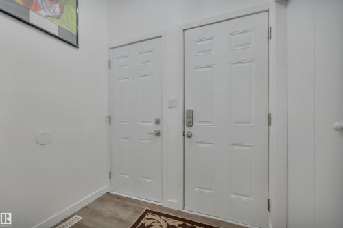 1035 55 Street, Edmonton, AB - Indoor Photo Showing Other Room