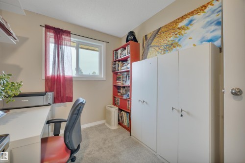 1035 55 Street, Edmonton, AB - Indoor Photo Showing Office