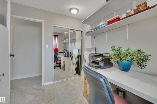 1035 55 Street, Edmonton, AB - Indoor