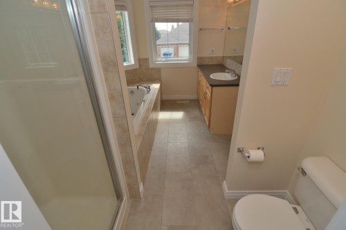 60 Lauralcrest Place, St. Albert, AB - Indoor Photo Showing Bathroom