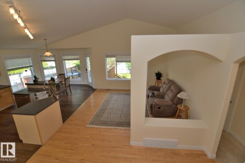 60 Lauralcrest Place, St. Albert, AB - Indoor