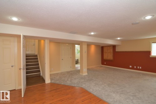 60 Lauralcrest Place, St. Albert, AB - Indoor
