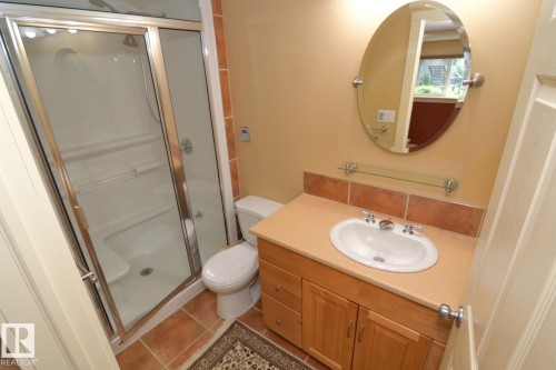 60 Lauralcrest Place, St. Albert, AB - Indoor Photo Showing Bathroom