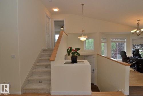 60 Lauralcrest Place, St. Albert, AB - Indoor Photo Showing Other Room