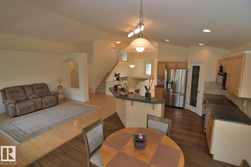 60 Lauralcrest Place, St. Albert, AB - Indoor