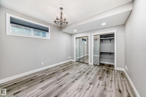 1921 33 Street, Edmonton, AB - Indoor Photo Showing Other Room