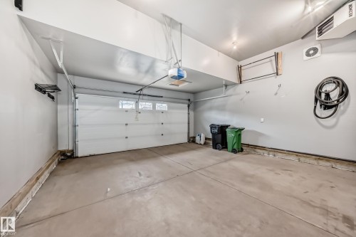 1921 33 Street, Edmonton, AB - Indoor Photo Showing Garage