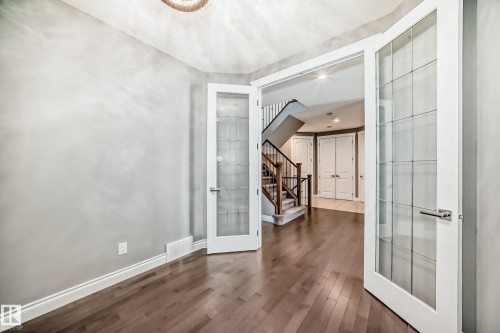 1921 33 Street, Edmonton, AB - Indoor Photo Showing Other Room