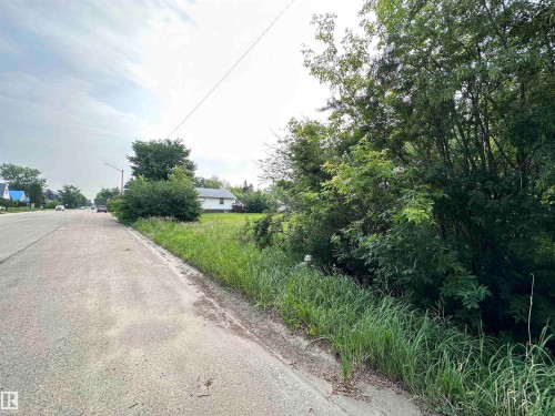 View of asphalt road - 9819 105 Street, Westlock, AB 