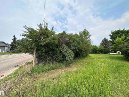 View of undeveloped land - 9819 105 Street, Westlock, AB 