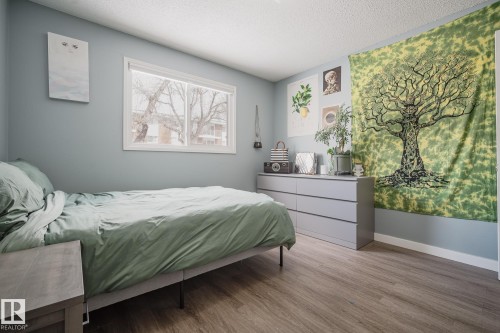 207 10149 83 Avenue, Edmonton, AB - Indoor Photo Showing Bedroom
