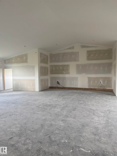 56512 Rr 105, Rural St. Paul County, AB - Indoor Photo Showing Other Room