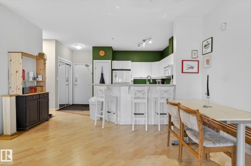 111 4312 139 Avenue, Edmonton, AB - Indoor Photo Showing Dining Room
