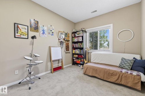 111 4312 139 Avenue, Edmonton, AB - Indoor