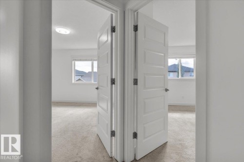 20517 98A Avenue, Edmonton, AB - Indoor Photo Showing Other Room