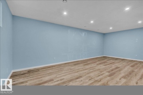 20517 98A Avenue, Edmonton, AB - Indoor Photo Showing Other Room