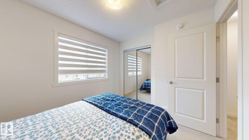 64 1110 Daniels Link Link, Edmonton, AB - Indoor Photo Showing Bedroom