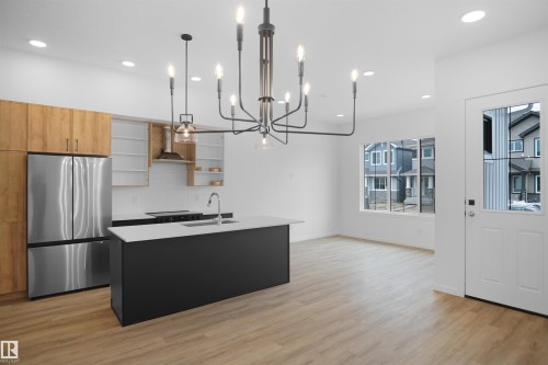 20603 42 Avenue, Edmonton, AB - Indoor Photo Showing Kitchen With Upgraded Kitchen