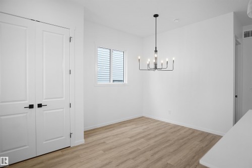 20603 42 Avenue, Edmonton, AB - Indoor Photo Showing Other Room