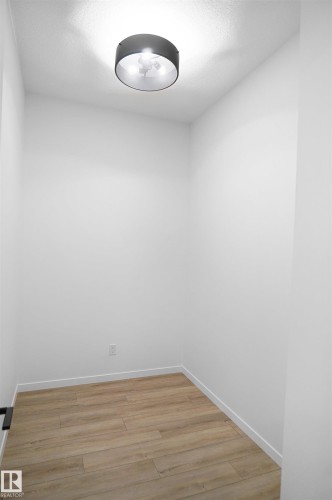 20603 42 Avenue, Edmonton, AB - Indoor Photo Showing Other Room