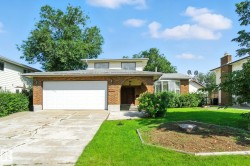 8731 180 Street  Edmonton, AB T5T 0Y1