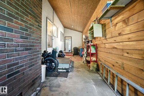 8731 180 Street, Edmonton, AB - Indoor