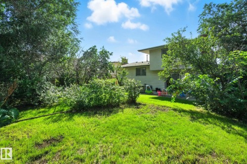 8731 180 Street, Edmonton, AB - Outdoor