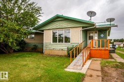 4916 49 Avenue  Vilna, AB T0A 3L0