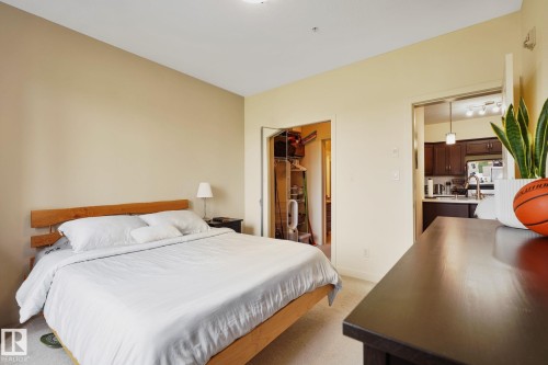 316 304 Ambleside Link, Edmonton, AB - Indoor Photo Showing Bedroom