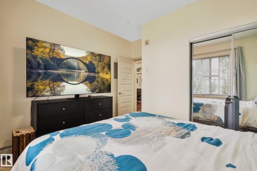 316 304 Ambleside Link, Edmonton, AB - Indoor Photo Showing Bedroom