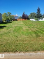 5906 49 Street  Tofield, AB T0B 4J0